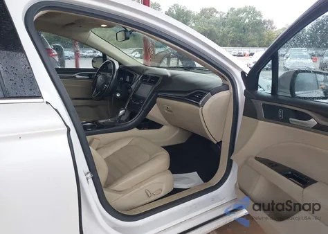 2013 Ford Fusion Se z USA, uszkodzony, nr VIN 3FA6P0HR7DR156377